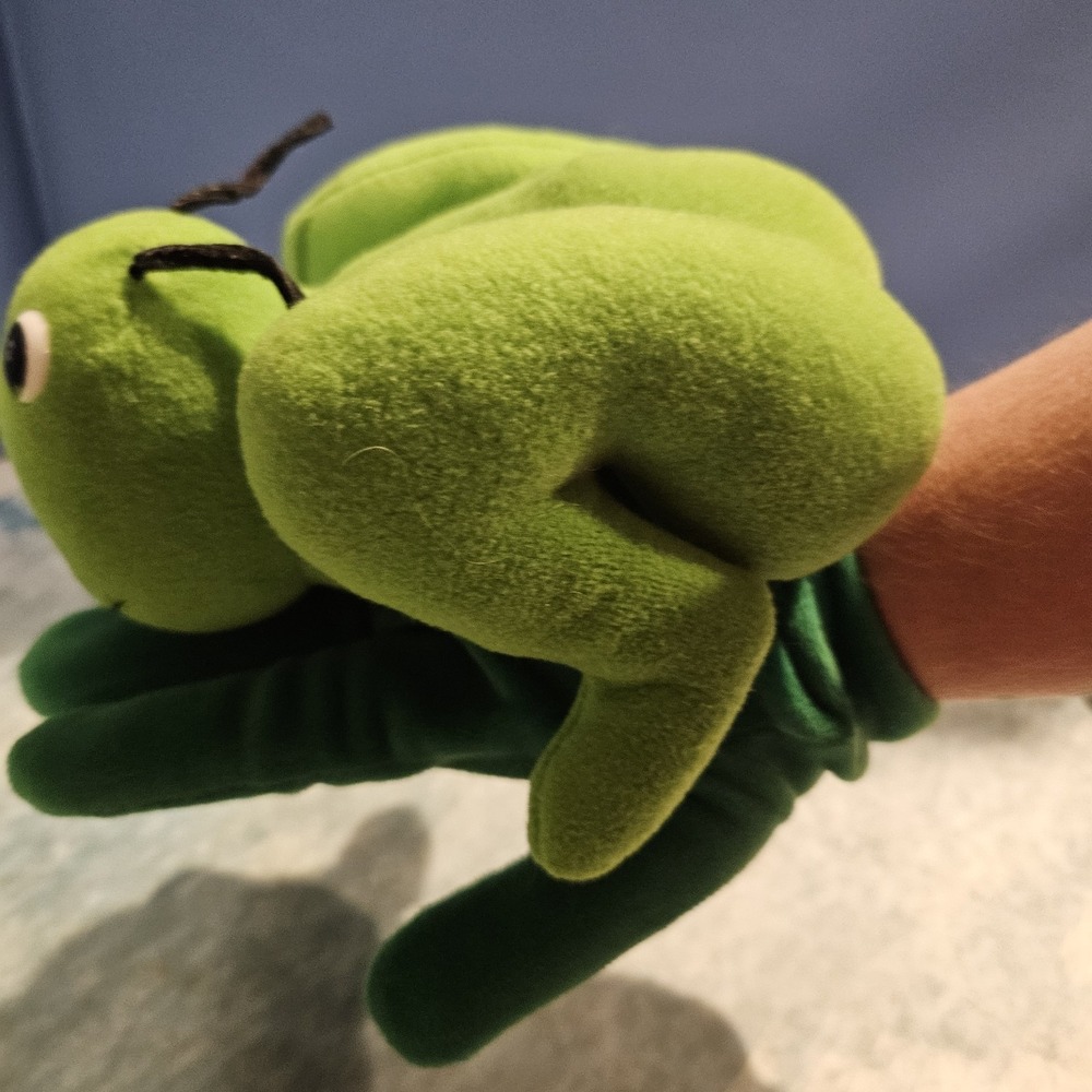 Petting Zoo Dragonfly Plush & Green Bug Finger Puppet Bundle Stuffed Animal Lot - Picture 13 of 14